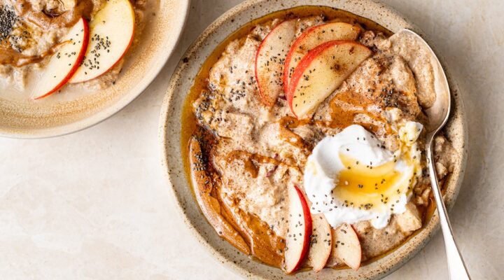 Form-Apple-Pie-Overnight-Oats