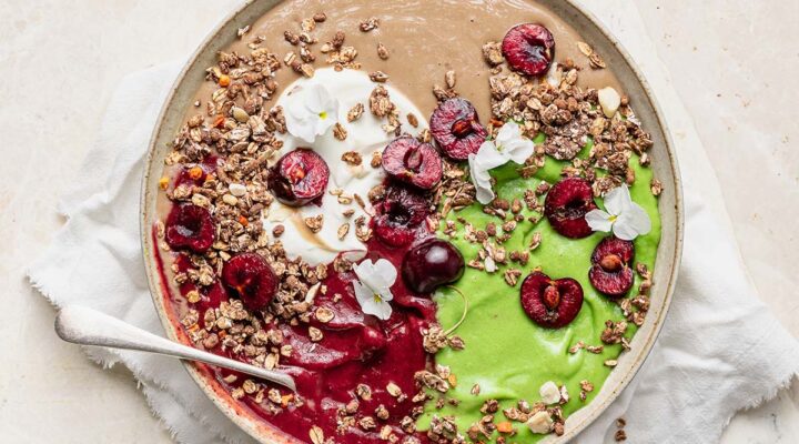 Form-Neapolitan-smoothie-bowl-site