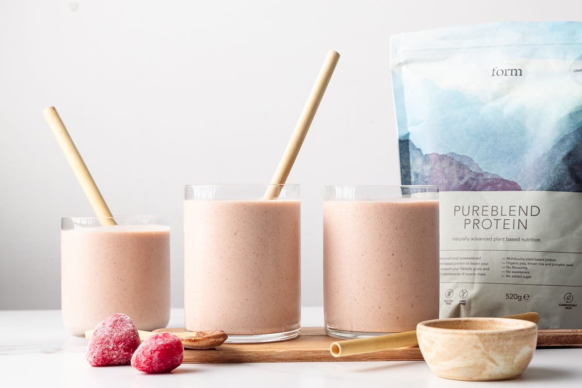 Form-Strawberry-Smoothie