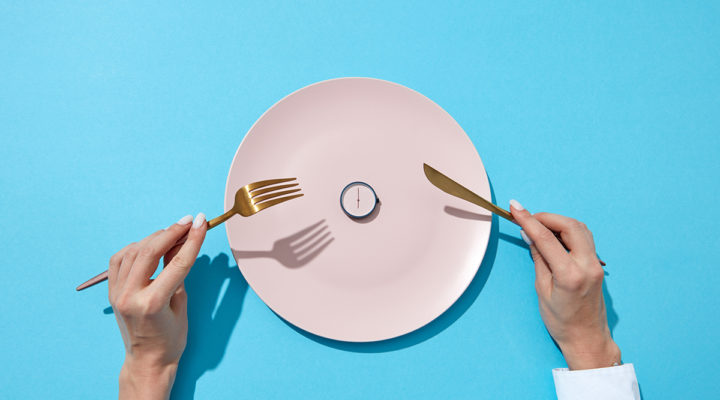 sleep-deprived-eating